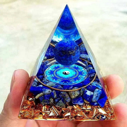 Pyramid Crystal Healing with lapis lazuli and yin yang. Deep blue orgone