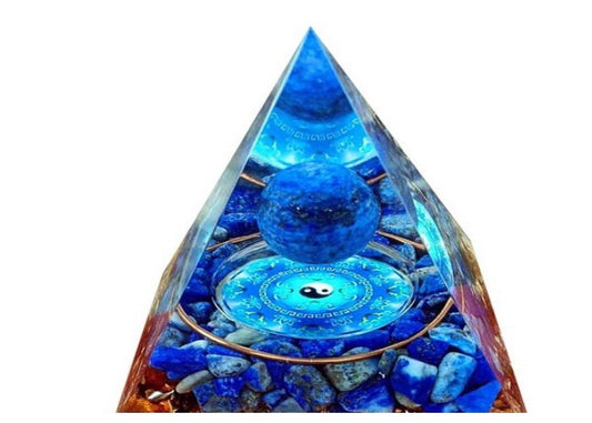 Pyramid Crystal Healing with lapis lazuli and yin yang. Deep blue orgone